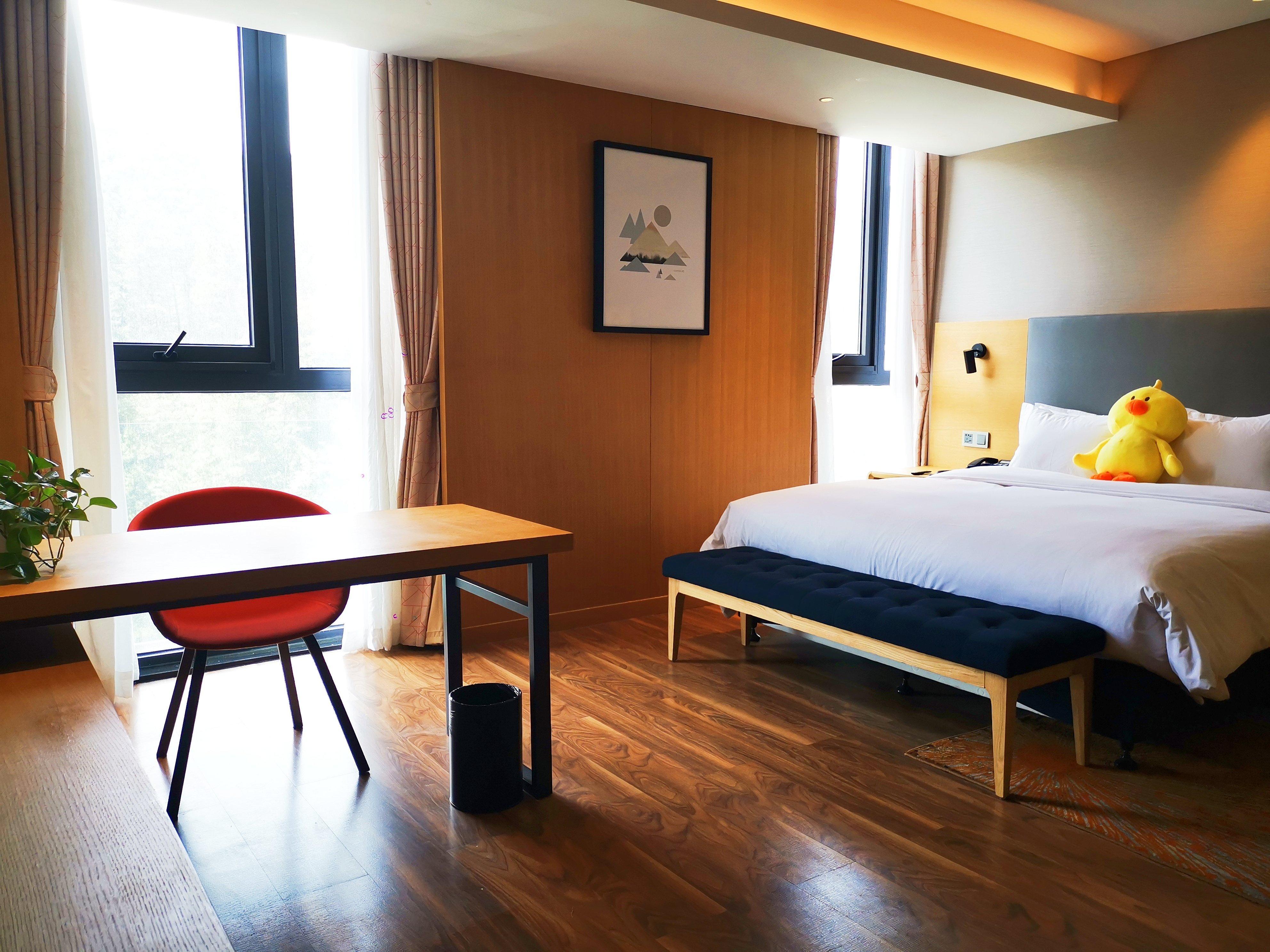 Holiday Inn Express Luanchuan By Ihg Екстер'єр фото