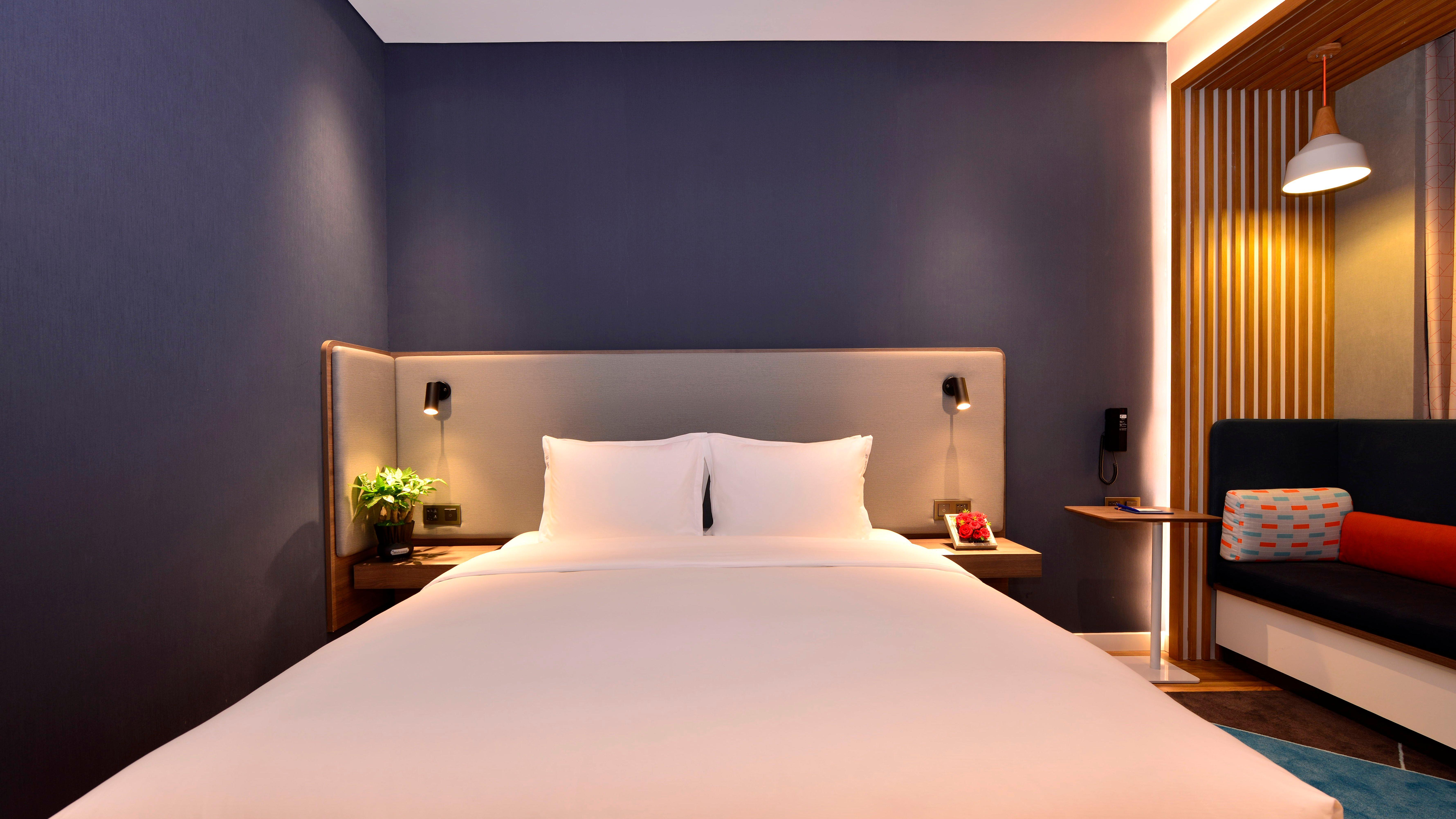 Holiday Inn Express Luanchuan By Ihg Екстер'єр фото